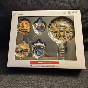VERY RARE HARRY POTTER ORNAMENT & TREE TOPPER SET NEW WIZARDING WORLD OPEN BOX - Picture 1 of 4