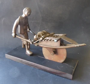 LA BROUETTE TONKINOISE Hanoi VIETNAM 20° SIÈCLE Bronze vietnamise bronze farmer - Foto 1 di 8