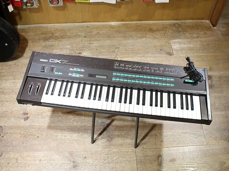 寅*吉様 【ジャンク品】YAMAHA DX7 Yamaha DX7 IID Broken For Parts