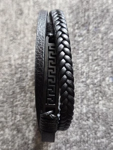 100% Genuine Leather Braided Bracelet With Black Color Stainless Steel - Picture 1 of 8