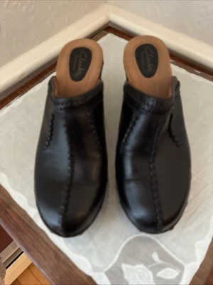 Clarks  Artisan Clogs Woman’s Black Supple Leather Shoes US8 NWOB - Image 1 of 4