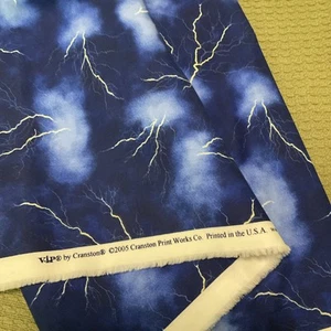 2005 VIP Cranston Print Blue Lightning Cotton Fabric 45” X 64” - Picture 1 of 3
