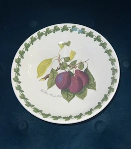 1 Pomona by PortMeirion Goddess of Fruit purple plums 8.75" excellent condition - Picture 1 of 2