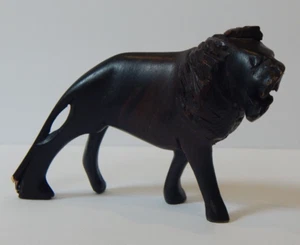 VINTAGE Hand Carved Ironwood African Lion Sculpture Figure 4.5" - Indigenous Art - Picture 1 of 7