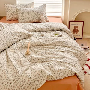 Floral Duvet Cover Queen, Cotton Bedding Set Botanical Green White, Lightweight - Picture 1 of 12
