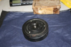 Ford Fairlane 1968 embrague y polea compresor aire acondicionado C8OZ-2884-A - Imagen 1 de 6
