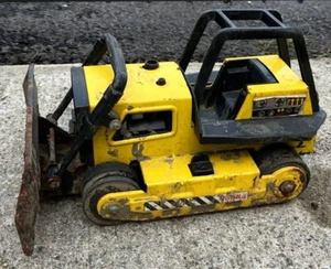 VINTAGE METAL & PLASTIC TONKA TRUCK BULLDOZER AS IS - Picture 1 of 9