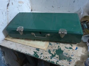 COLEMAN 426d 3-Burner Camping Stove (Tested) WORKS well - Picture 1 of 6