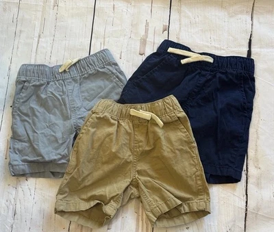 Paquete de 3 pantalones cortos para niños Place 2T Foto 1 de 4