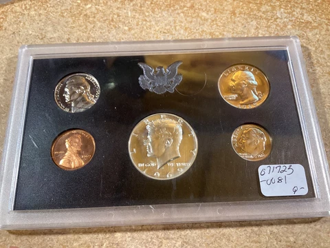 1969-S US Mint Proof Set 40% Silver Kennedy-5 coin set-No Box-071723-0081 Cover