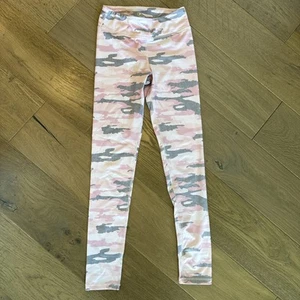 90° Degree by Reflex Girls Leggings Pink Camouflage Size L 10-12 - Picture 1 of 8