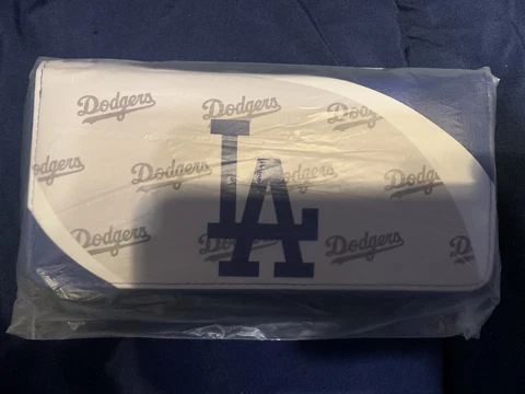 Los Angeles Dodgers MLB Women's Curve Zip Organizer Wallet / Purse New W/plastic Cover