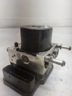 2010 Subaru Legacy ABS Anti-Lock Brake Pump Vehicle Dynamic Control 27596AJ00A - Imagem 1 de 4