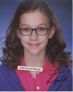 KACEY FIFIELD IN PERSON SIGNED 8X10 COLOR PHOTO 2 COA "PROOF" - Picture 1 of 2
