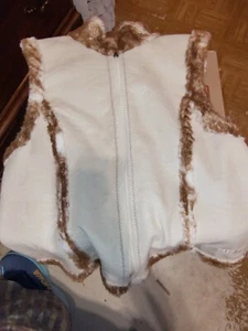 Ariat Faux Fur Shearling Reversible Full Zip Vest Tan Brown Women's  XL(N 1313) - Picture 1 of 8