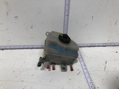 Toyota Camry Master Cylinder Reservoir AVV50 12/2011-05/2015 - image 1 of 4