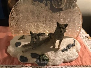 Guardians of the Mist 4th Issue Midnight Companions Wolves Moon Figurine 1999 - Picture 1 of 4