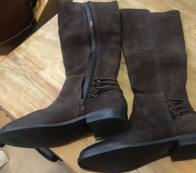 STEVE MADDEN / Zina Nubuck Boots / Brown Leather / Size 7/ BRAND NEW + FREE SHIP - Image 1 of 4