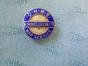 RARE OLD WAR SERVICE OHMS W NICHOLS & SON LTD ENAMEL LAPEL BADGE NAMED F WALDEN - Picture 1 of 2