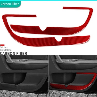 Cubierta de panel antipatadas de puerta trasera de fibra de carbono roja para Chevrolet Traverse 2009-17 Foto 1 de 4