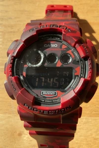 Casio G-Shock watch (3427) GD-120CM in red camouflage, working condition - Picture 1 of 15