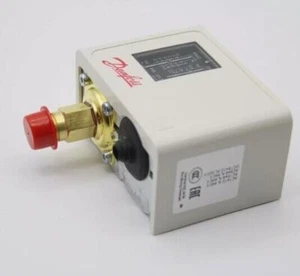 1pcs New Danfoss Pressure Switch KPI35 060-121966 060-1219 Fast Delivery - Picture 1 of 1