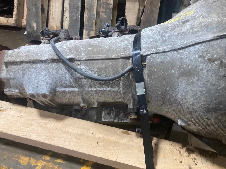 Used Automatic Transmission Assembly fits: 1996 Chevrolet 3500 PICKUP AT 4x4 4L8 - Изображение 1 из 4