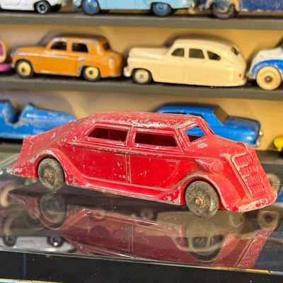 Larger 6.25" Manoil 705 Toy Diecast Futuristic Sedan Streamline Car Man Cave USA - Image 1 of 4