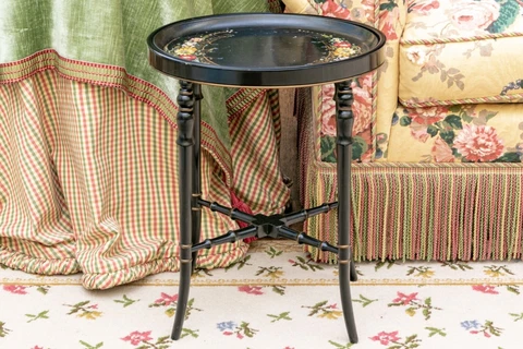 Oval Ebonzied Polychrome Tray-Top Side Table Cover