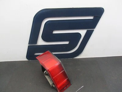 Mercury Capri XR-2 1991 - Luz trasera interior del conductor izquierda defectos Foto 1 de 4