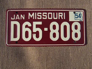 1954 Missouri Wheaties Miniature Cereal Bicycle License Plate D65-808 - Picture 1 of 2