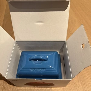 Le Creuset UK Lidded Butter Dish Marseille Blue  Second Choix - Picture 1 of 5