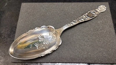 Antigua cuchara heráldica de plata esterlina Whiting Mfg Co .925 Foto 1 de 4