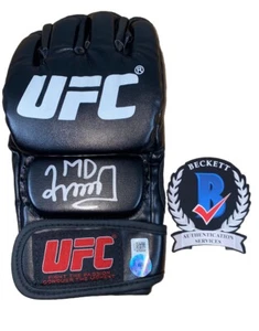 MERAB DVALISHVILI FIRMADO MMA UFC GUANTE CERTIFICADO DE AUTENTICIDAD BECKETT "LA MÁQUINA" - Imagen 1 de 4