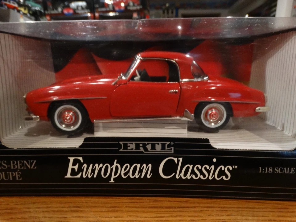 ERTL MERCEDES-BENZ 190 SL CUPÉ ROADSTER CLÁSICOS EUROPEOS ROJO 1:18 COCHE FUNDIDO A PRESIÓN Foto 1 de 4