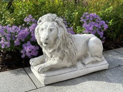 🔶 Löwe Figur 60cm Gartenfigur Steinfigur Löwen Figuren Steinkunst BLACKFORM - Bild 1 von 4