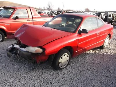 Puerta delantera derecha usada vidrio delantero se adapta a: Ford Escort 1998 CPE ZX2 delantero derecho Gra Foto 1 de 4