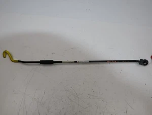 Bequille capot occasion PEUGEOT 2008 II Phase 1 - 1.2 i PureTech 130ch - - Bild 1 von 2