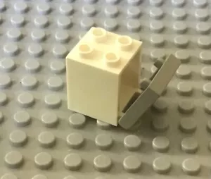 LEGO White 2x2x2 Box Container with Light Bluish Gray Pull Down Door - Picture 1 of 1