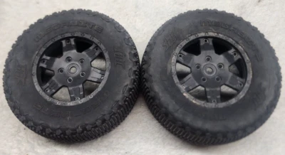 2 SCT Short Course 1/10 Hot Bodies Megabite RC truck rear wheel tires sc10 slash Foto 1 de 4
