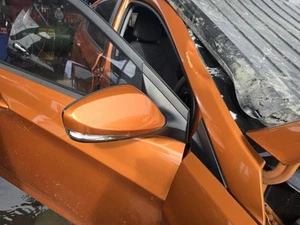 HYUNDAI ACCENT RB 05/2011-12/2019 RIGHT DOOR MIRROR POWER WITH INDICATOR TYPE - Picture 1 of 17