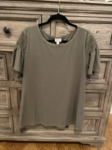 Xl LuLaRoe Stephanie Flutter Smock Sleeve Top Fits 16/18 - Picture 1 of 4