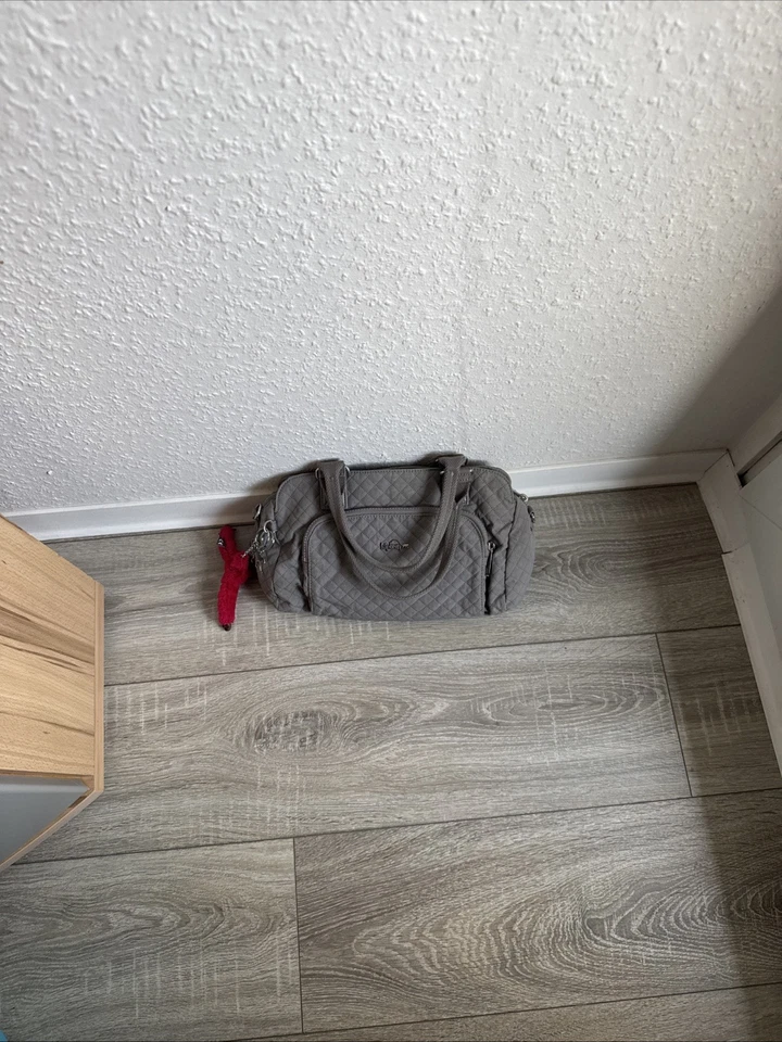 Verkaufe eine Kipling Handtasche - Bild 1 von 3