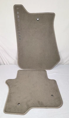 Оригинальные коврики для пола 2012 Land Rover LR4 — 2 коврика — бежевые/мускатный орех - Изображение 1 из 4