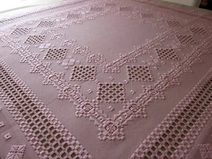 Räumungsverkauf- Hardanger Handarbeits Mitteldecke 110x110cm - Picture 1 of 6