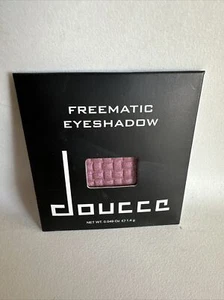 Doucce Freematic Eyeshadow Refill Lola (71) NEW - Picture 1 of 3
