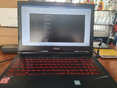 MSI Gl63 8RD 15,6 pulgadas Portátil 1TB HDD 256GB SSD 4GB RAM Intel Core I7 8va Gen Foto 1 de 4