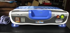 vTech V. Smile V Motion Active Learning Console with 2 Games - Picture 1 of 8