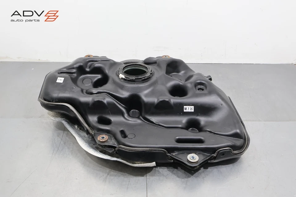 2016 - 2022 年丰田 PRIUS PRIME 燃油罐储罐带盾牌原始设备制造商 — 第 1/4 张图片