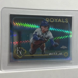 2024 Topps Chrome Bobby Witt Jr. - Prizm Refractor #120 Kansas City Royals - Picture 1 of 6